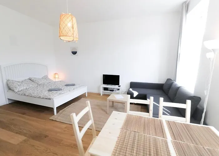 Living - Hasnerstrasse *